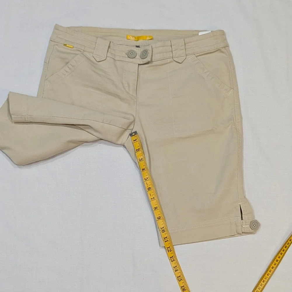 Lole Women Beige Khaki Stretch Bermuda Shorts UPF Quick Dry Size 12